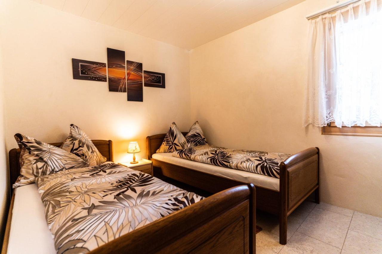 Haus Birchi, Fiesch 3.5-Zimmerwohnung Birchi Kültér fotó